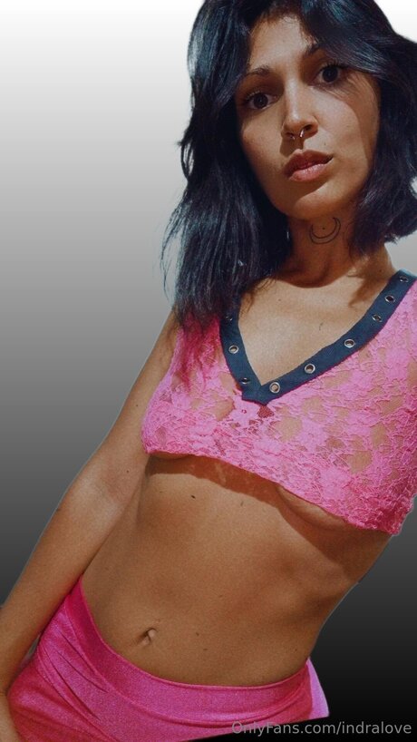 Indralove belle actrice galerie