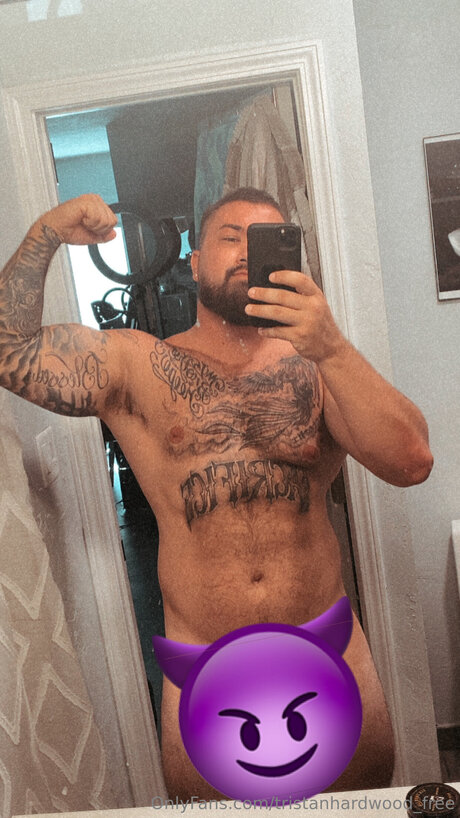 Tristanhardwoodxxx actrice érotique image