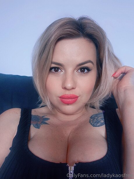 pom-pom girl nue onlyfans art sexy images