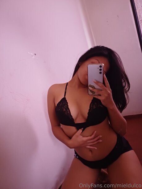 Mieldulco star du porno nue galeries