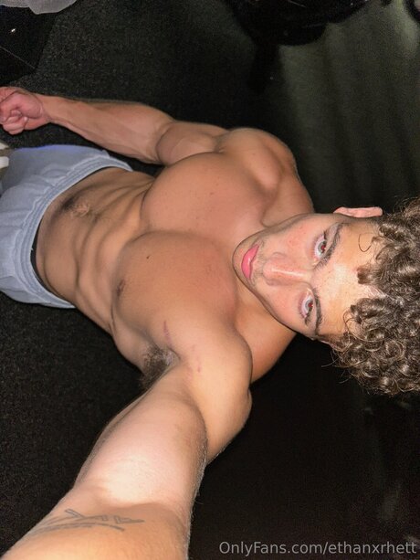 Ethanxrhett art de star du porno images