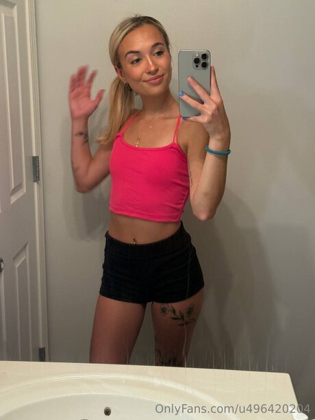 Kelseyblue joli modèle photos