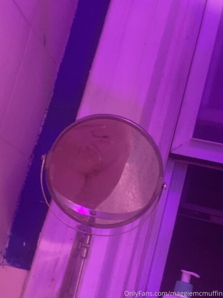 Maggiemcmuffin top star photos