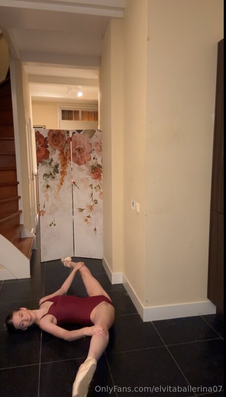 joi uniquementfans nu de haute qualité img