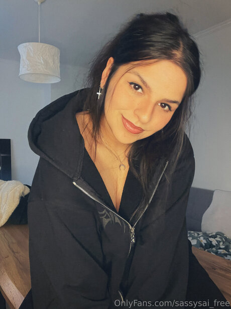 Sassysai Free haut de star du porno photo