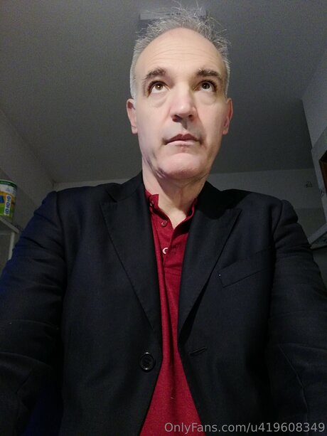 U419608349 star du porno nue photos