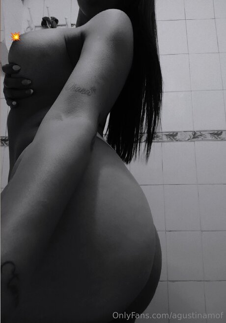 Agustinamof modèle exclusif photos