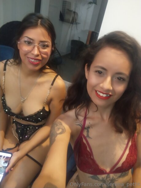 Serena Pettit star du porno gratuit photos