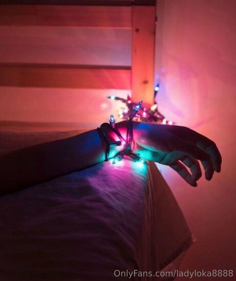 Ladyloka8888 star du porno érotique archive