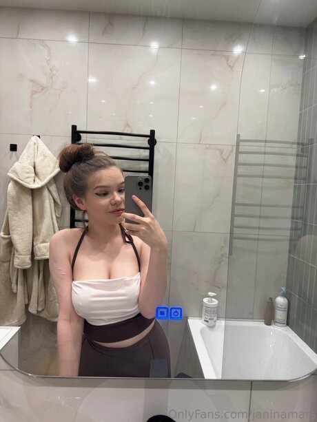 Janinamars top star galerie