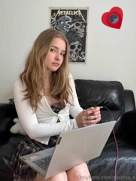 Tashha S star érotique photos