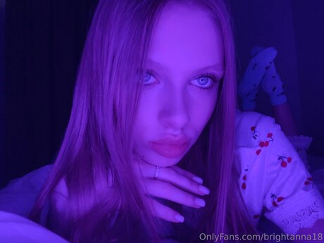 Brightanna18 sexe star du porno archive