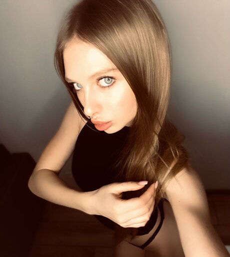 Brightanna18 belle star du porno image