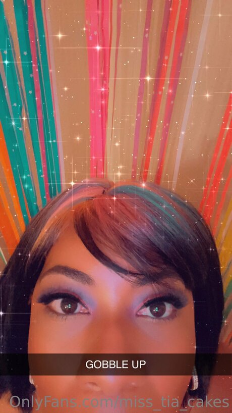 Miss Tia Cakes étoile magnifique photos