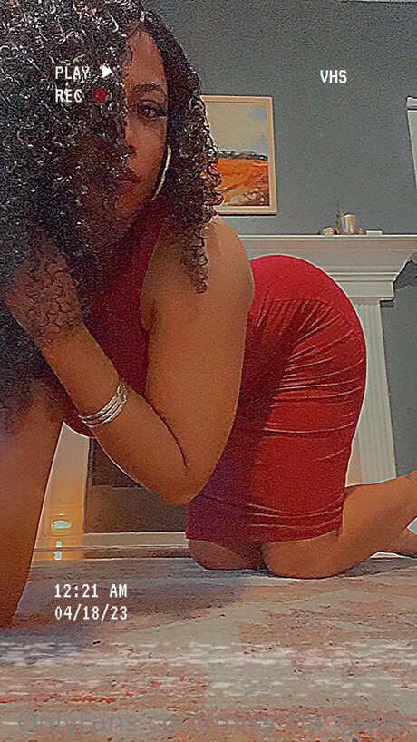 Miss Tia Cakes star du porno adulte des photos