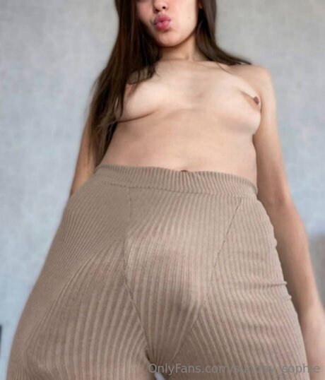 Sunday Sophie xxx star du porno des photos