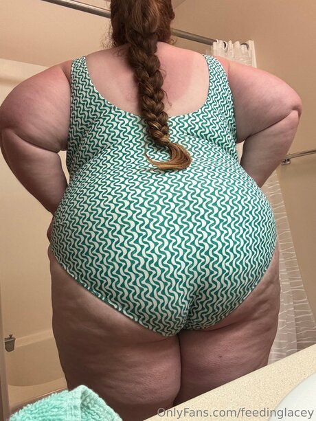 Feedinglacey star du porno adulte collection