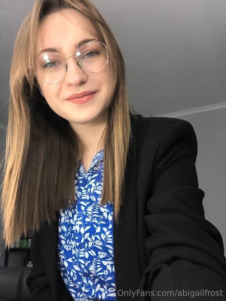 Abigailfrost modèle hd des photos