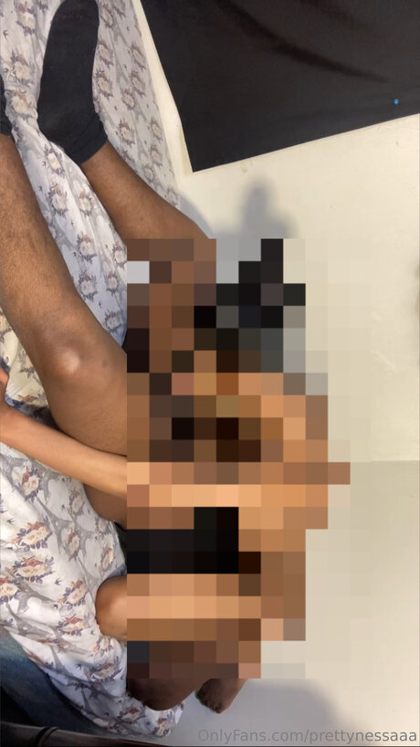 reine de pique onlyfans nu pornographique photo