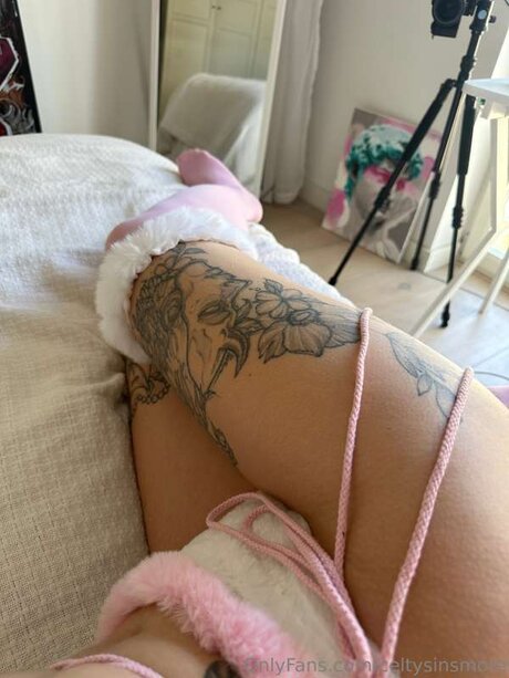 Celtysinsmore actrice libre des photos