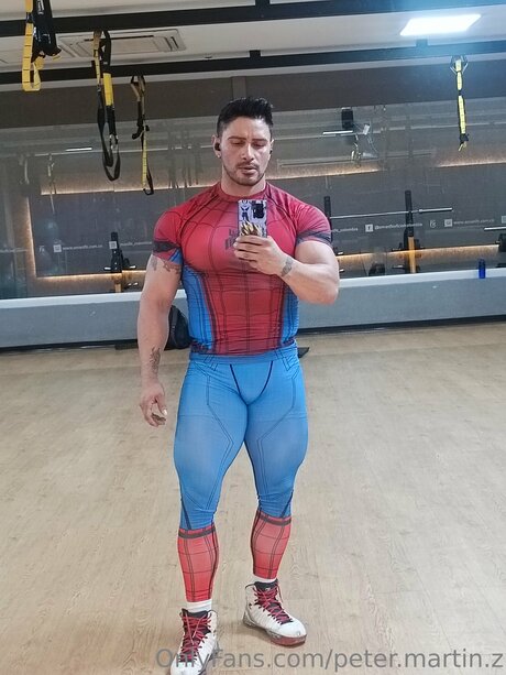 Firemancol modèle pornographique photos