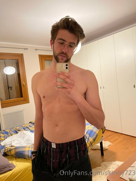 fans masculins asiatiques uniquement assez gratuit image