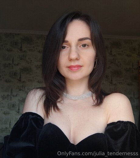 lesbiennes aux gros seins onlyfans haute définition adulte image