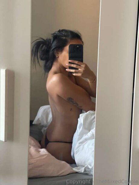 Jasmiinsecretsfree actrice de nus img