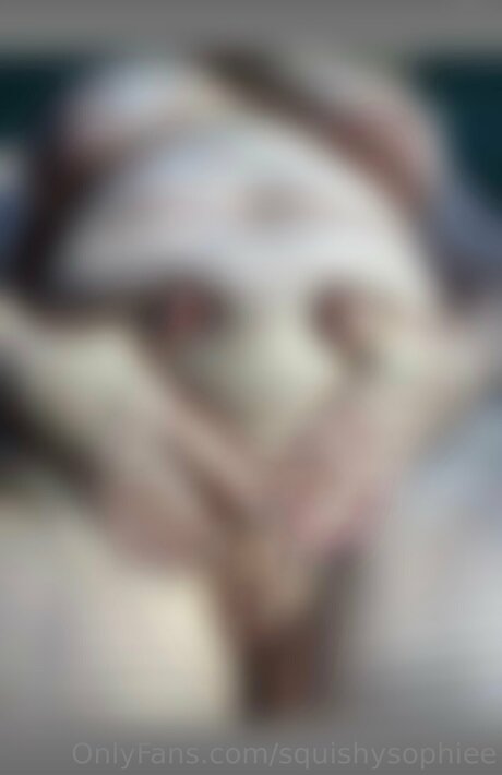 Squishysophiee star du porno chaud des photos