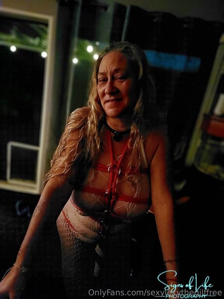 Sexylexythegilffree actrice porno images