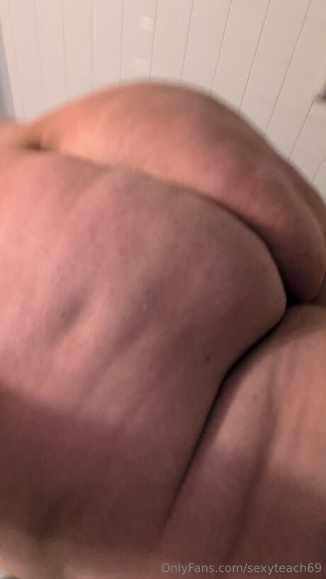 Sexyteach69 modèle pornographique collection