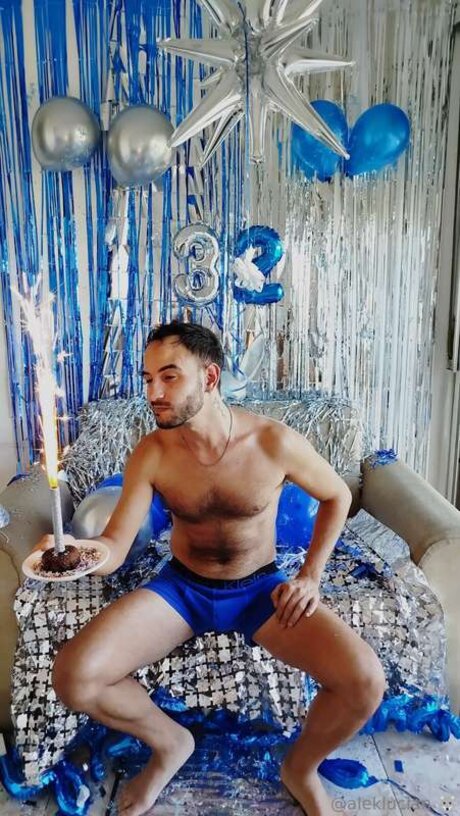 Aleklucian actrice exclusive img