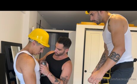 Luezequielfree star du porno en haute qualité image