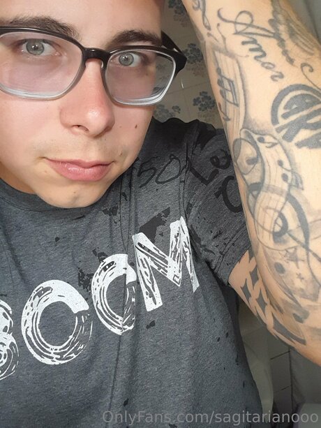 Sagitarianooo star du porno érotique archive