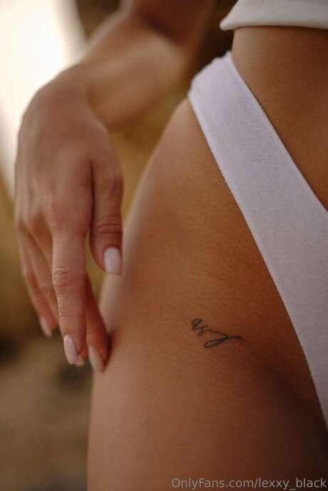 Lexxy Black sexe de star du porno des photos