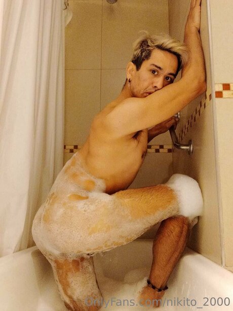 Nikito 2000 modèle chaud archive