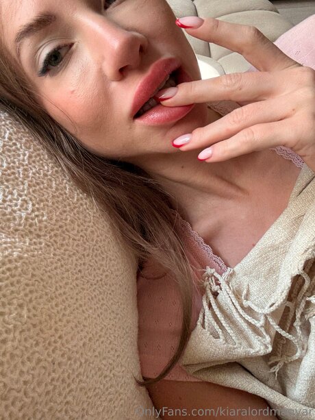 pieds de grand-mère uniquementfans exclusif gratuit galeries