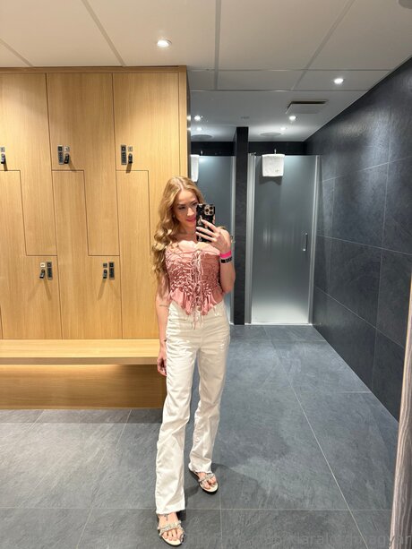 les fans asiatiques les plus sexy haute qualité exclusive images