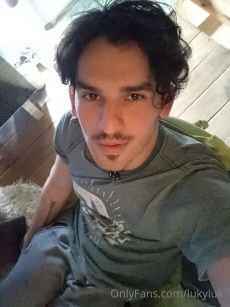 Lu Ken actrice porno photo