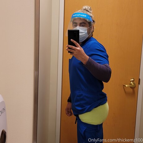 Thickemz999 top star photos