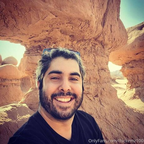 Thickemz999 modèle érotique des photos