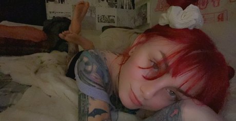 séduction onlyfans assez pornographique des photos