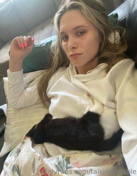 Talking Trouble jolie étoile images