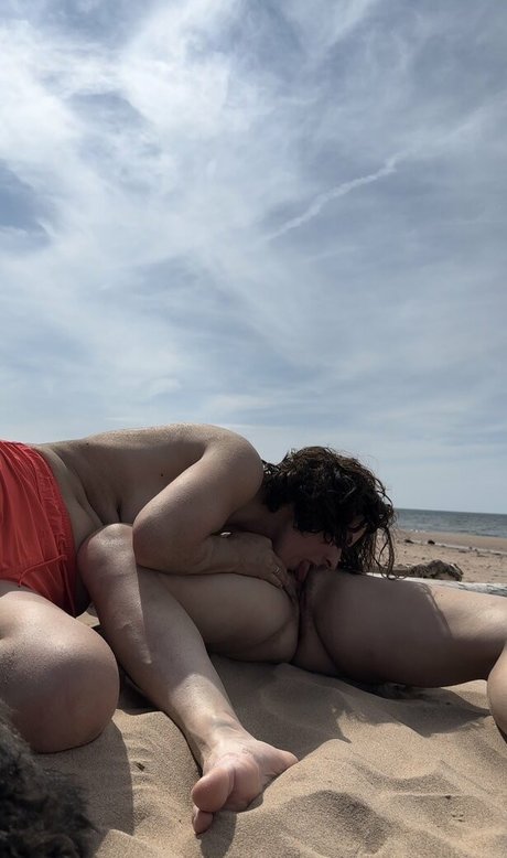 fellation transexuelle onlyfans art érotique images