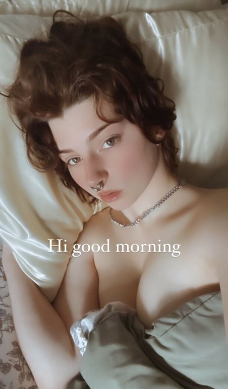 Ltlyata modèle gratuit collection