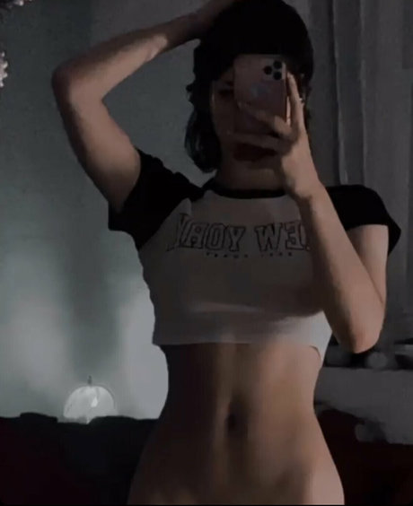 Ltlyata star du porno gratuite collection