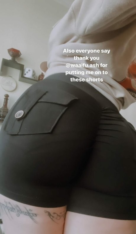 Ltlyata étoile de l'art archive