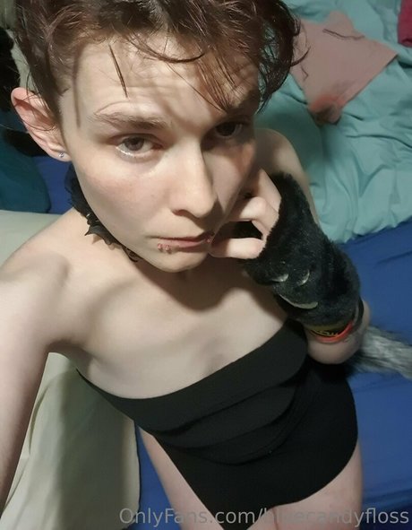 bluecandyfloss actrice xxx galerie