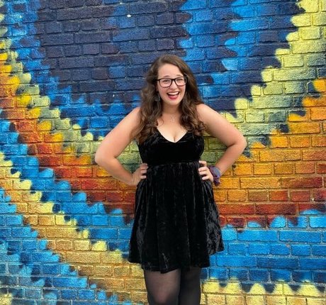 Zara Zahavah étoile érotique des photos