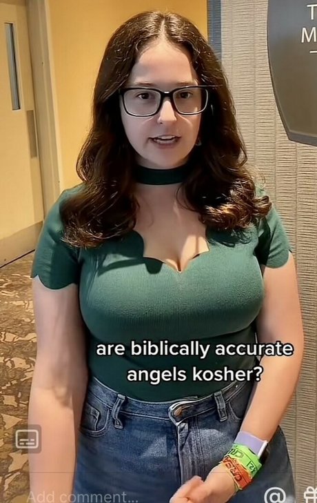 Zara Zahavah actrice xxx photo